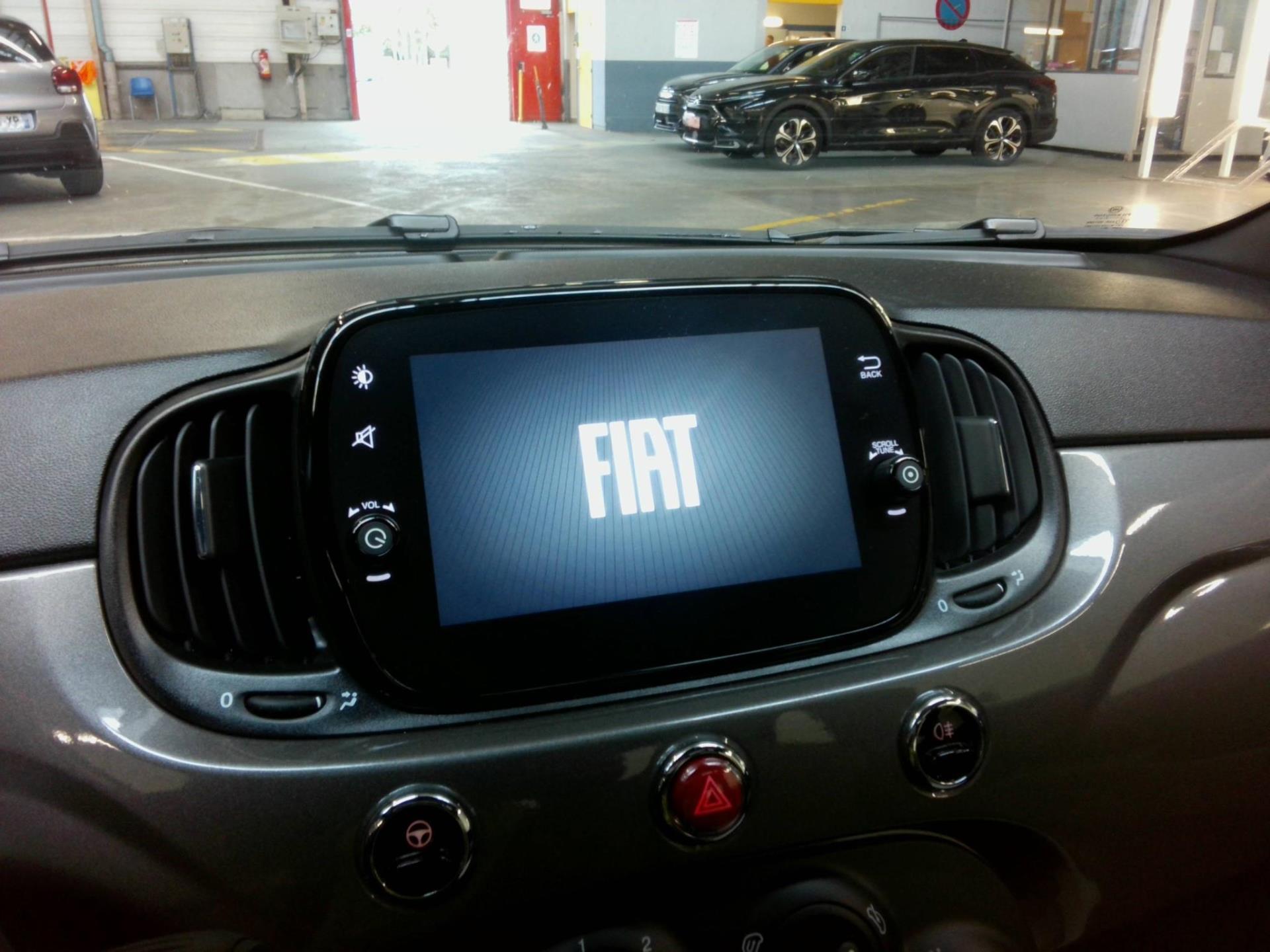 FIAT 500 1.0 70 ch Hybride BSG S/S Dolcevita 2022