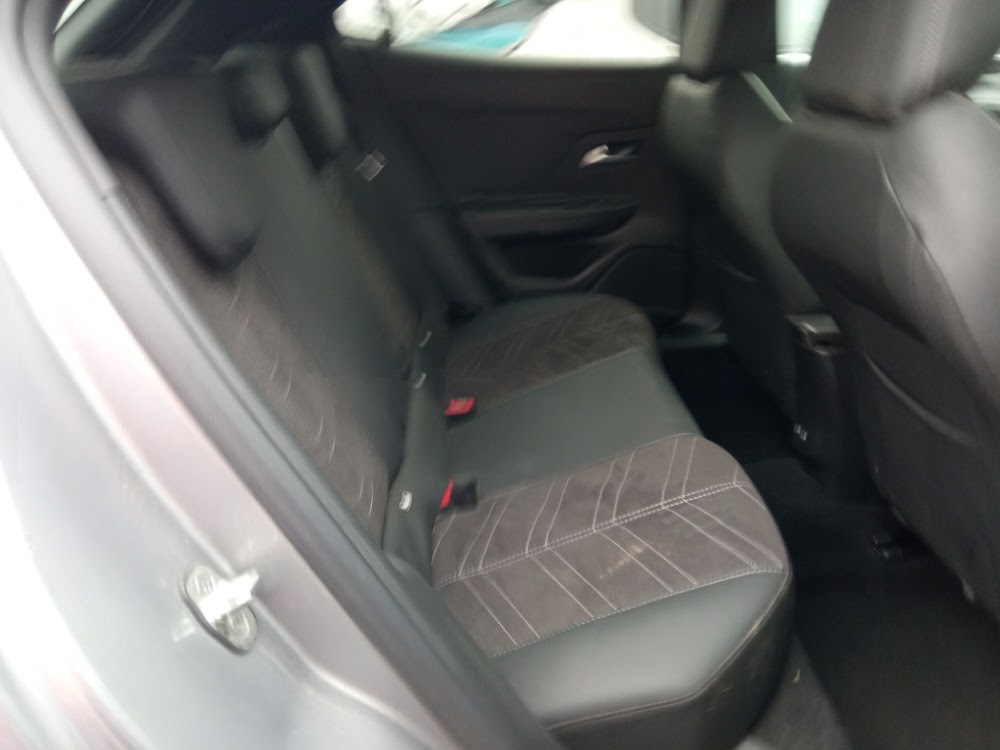 Foto Opel Mokka 11