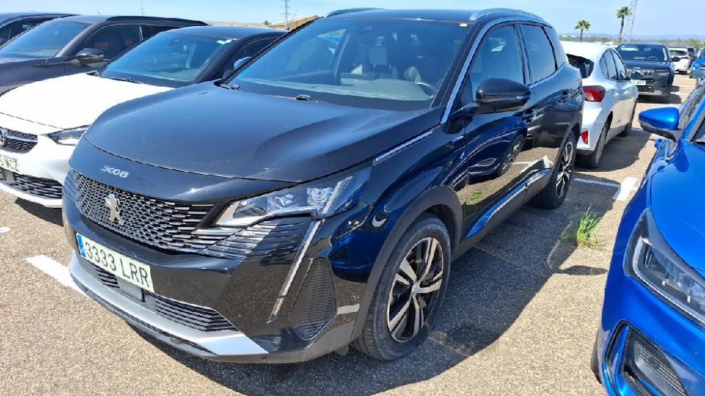 Foto Peugeot 3008 Hybrid 4