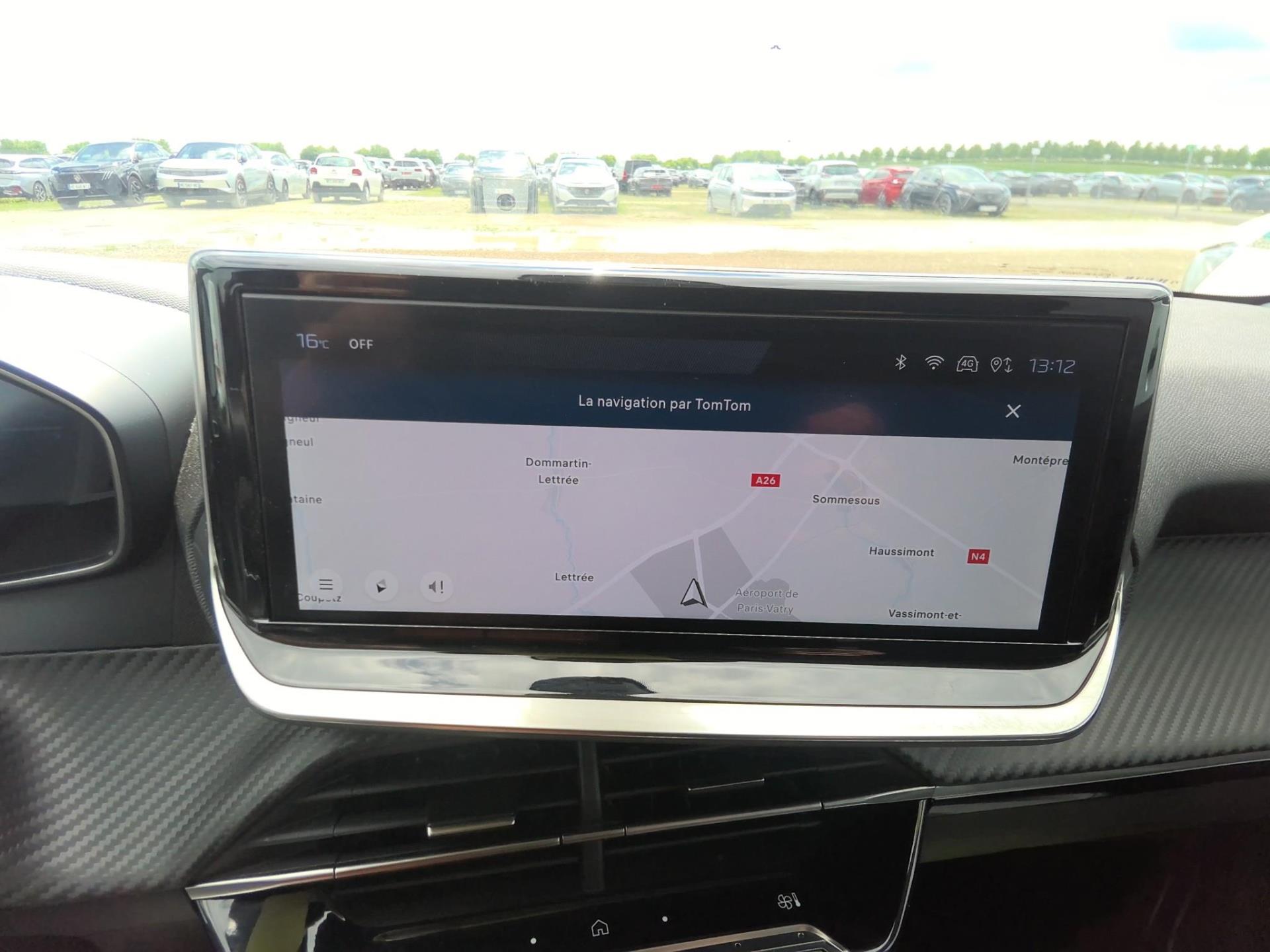 Peugeot 208 Hybrid 100 e-DCS6 Allure 2025