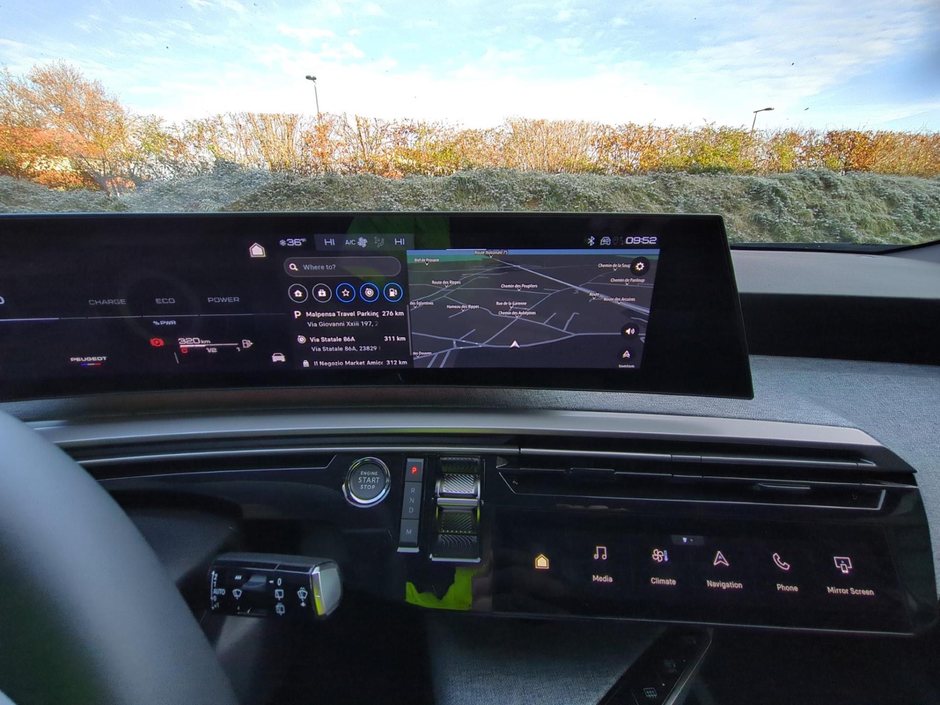 Peugeot 5008 Hybrid 136 e-DCS6 Allure 2024