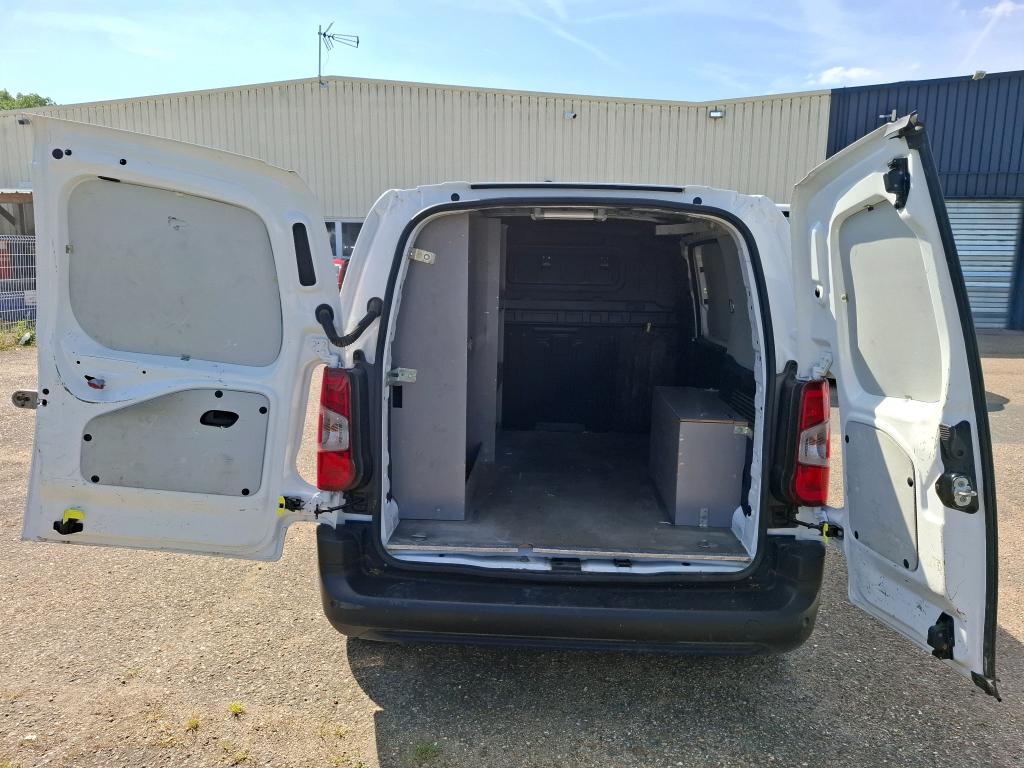 Peugeot PARTNER FOURGON STANDARD 650 KG BLUEHDI 100 S&S BVM5 PREMIUM 2021
