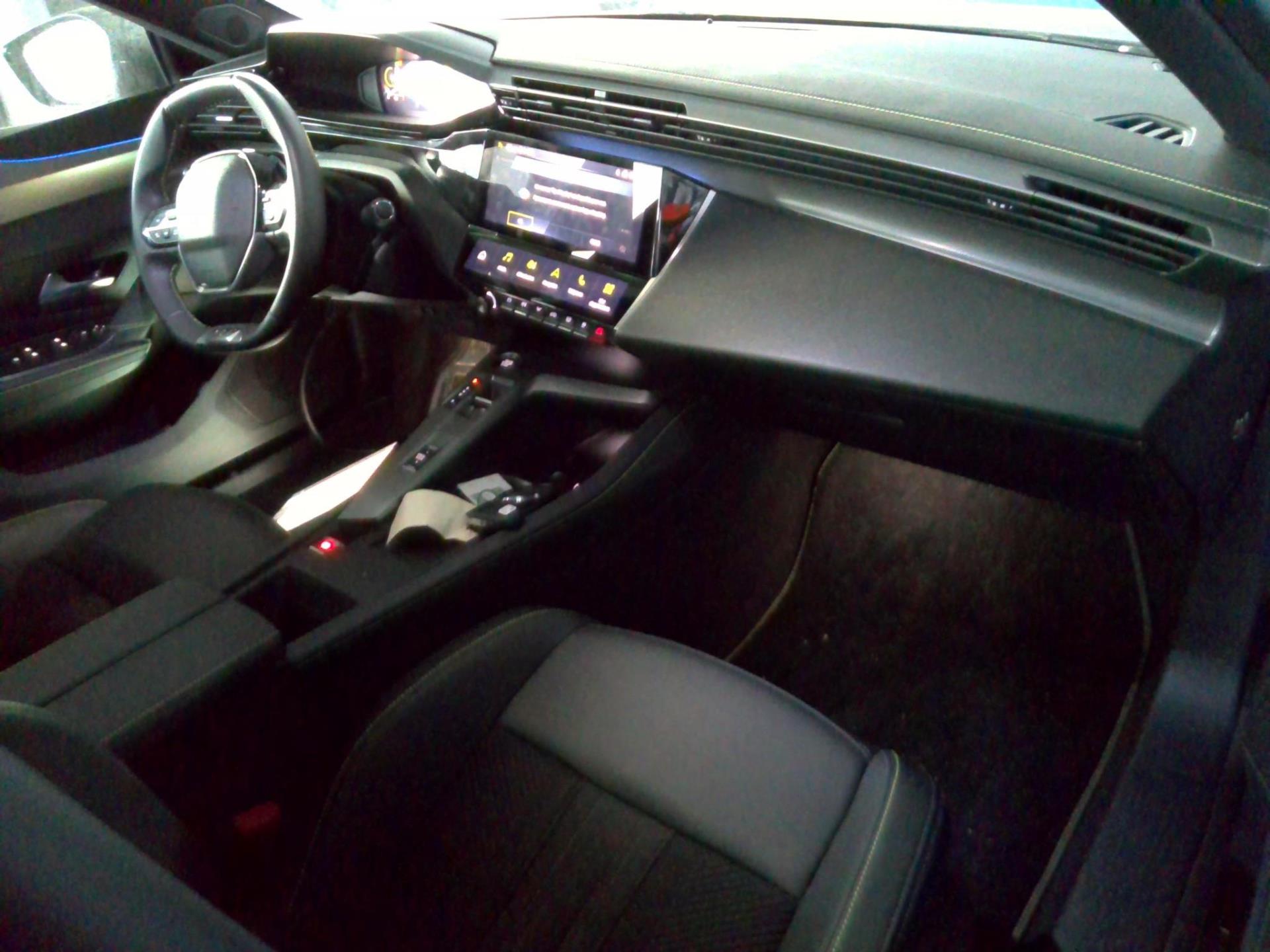 Peugeot 308 SW Plug-in Hybrid 195 ch e-DCS7 GT 2025