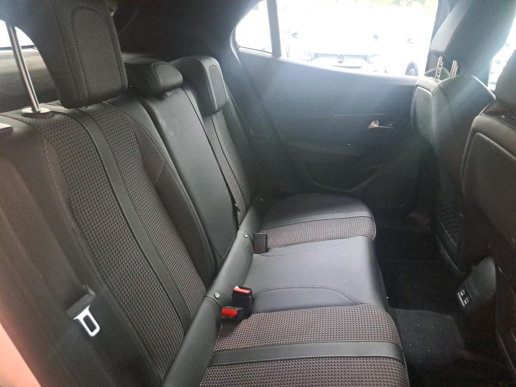 Peugeot 2008 Electrique 136 ch GT 2022