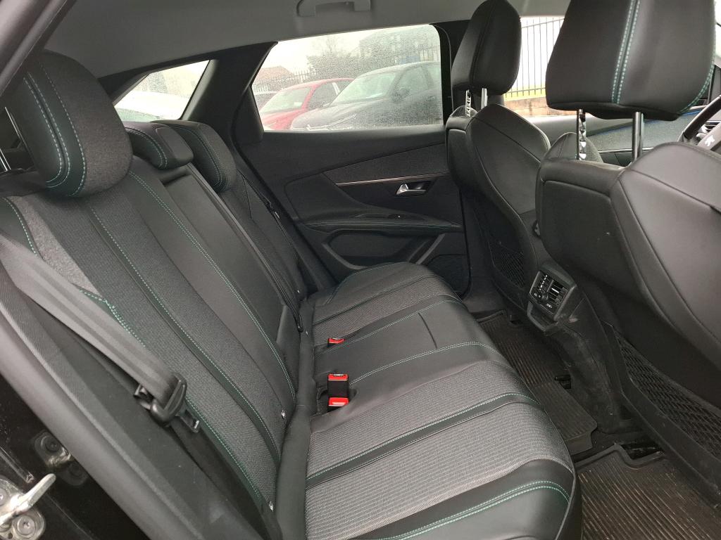 Peugeot 3008 Hybrid 225 e-EAT8 Allure Pack 2021