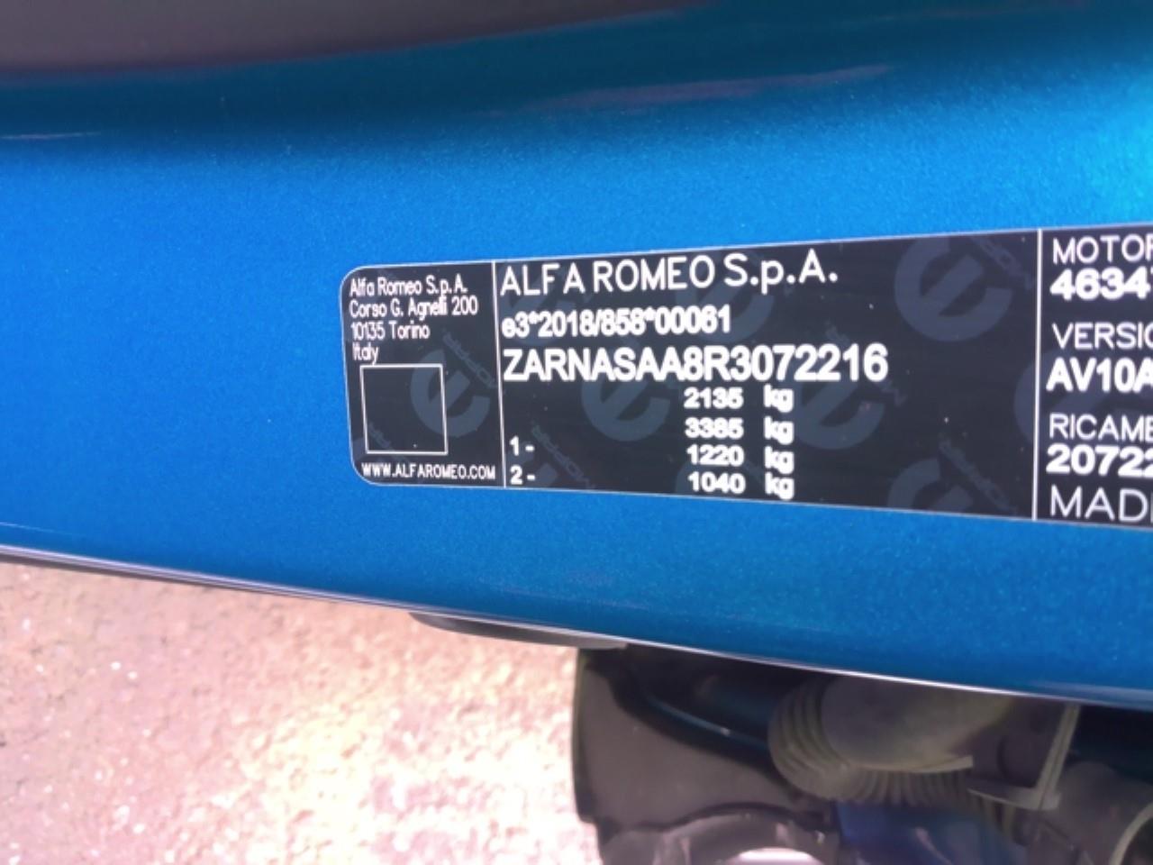 Foto Alfa Romeo Tonale 12