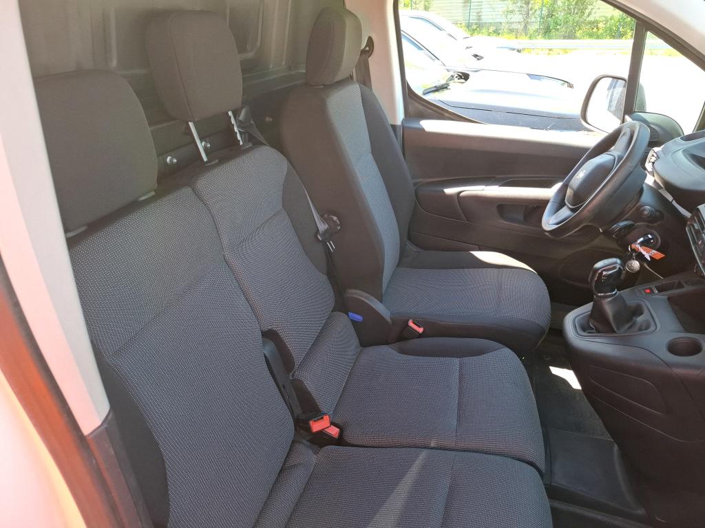 Peugeot PARTNER FOURGON STANDARD 650 KG BLUEHDI 100 S&S BVM5 PREMIUM 2021