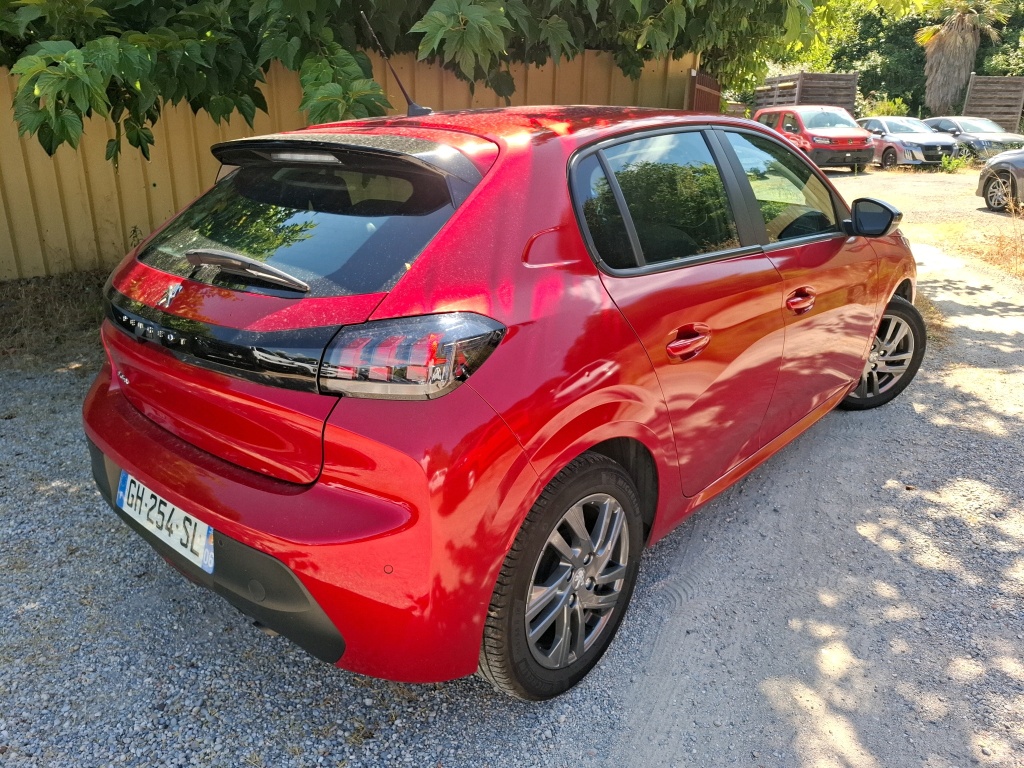 Peugeot 208 PureTech 100 S&S BVM6 Active Pack 2022