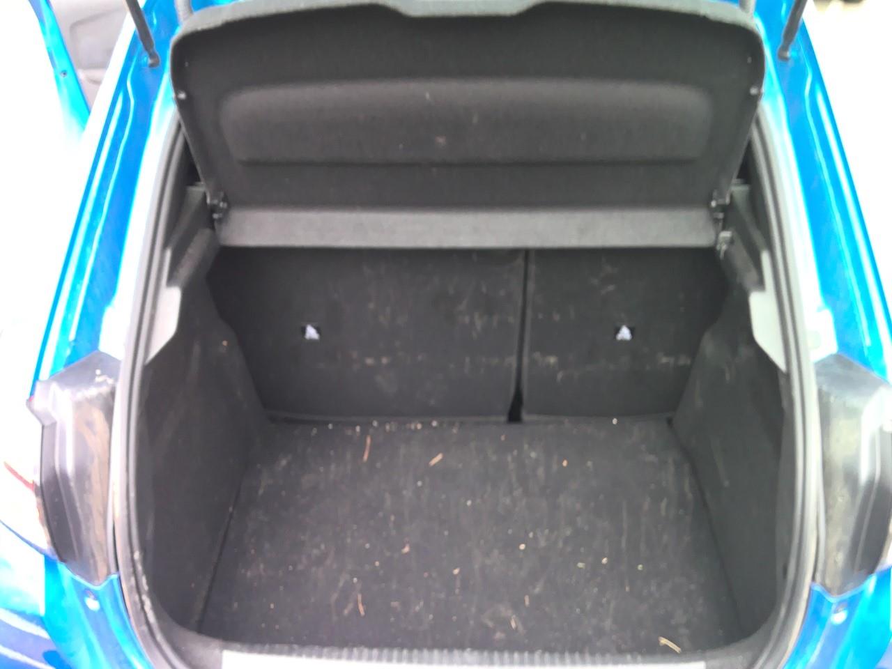 Foto Peugeot 208 7