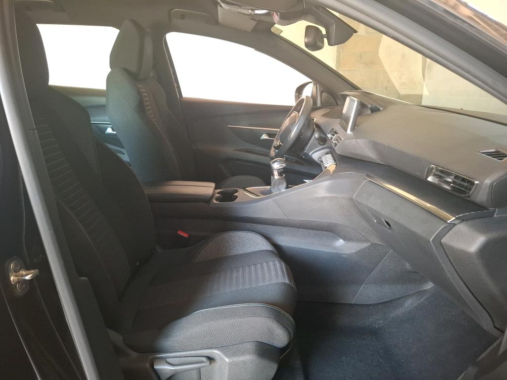 Peugeot 3008 PureTech 130ch S&S BVM6 Active Pack 2023