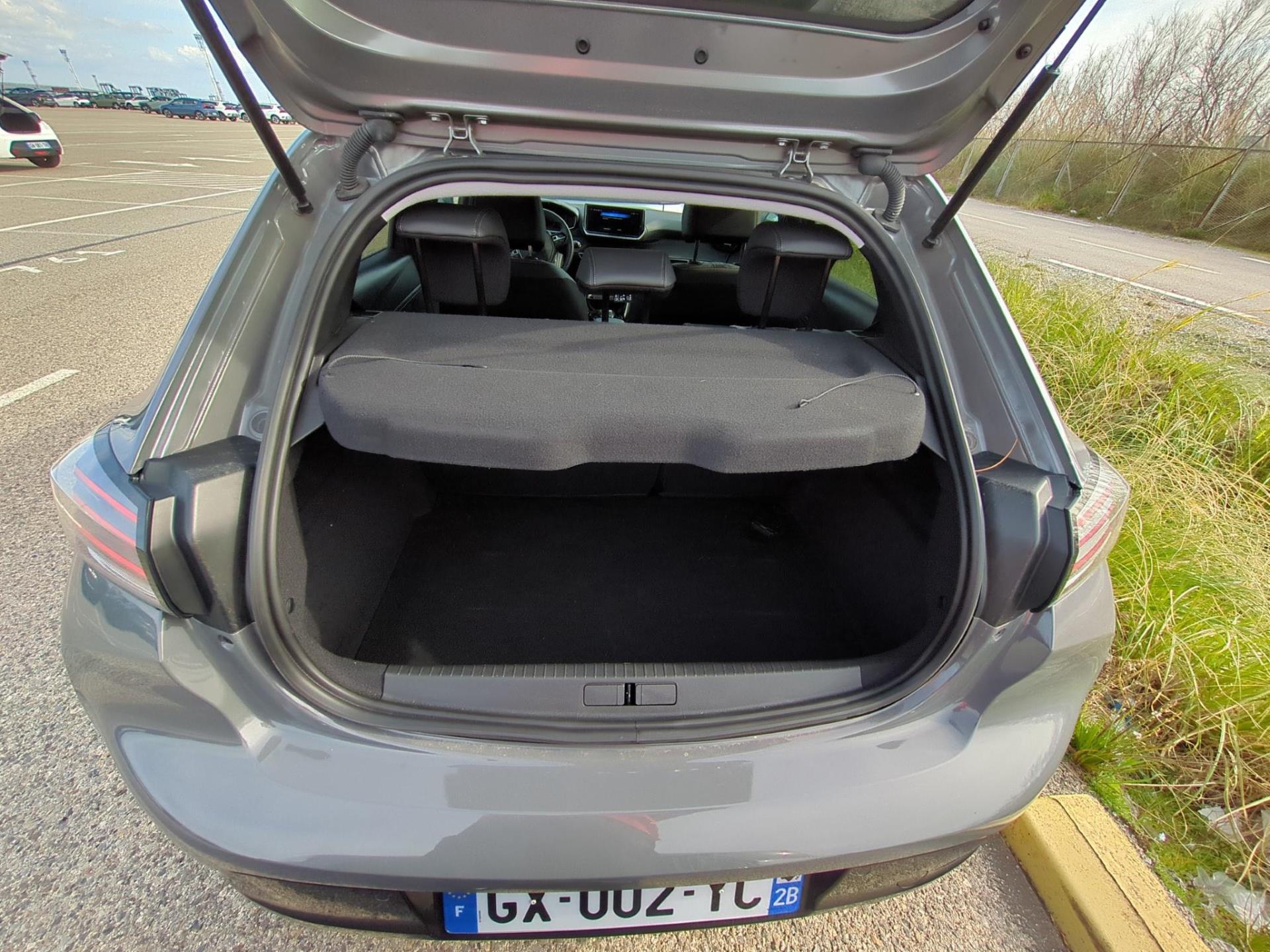 Peugeot 208 Hybrid 100 e-DCS6 Allure 2024