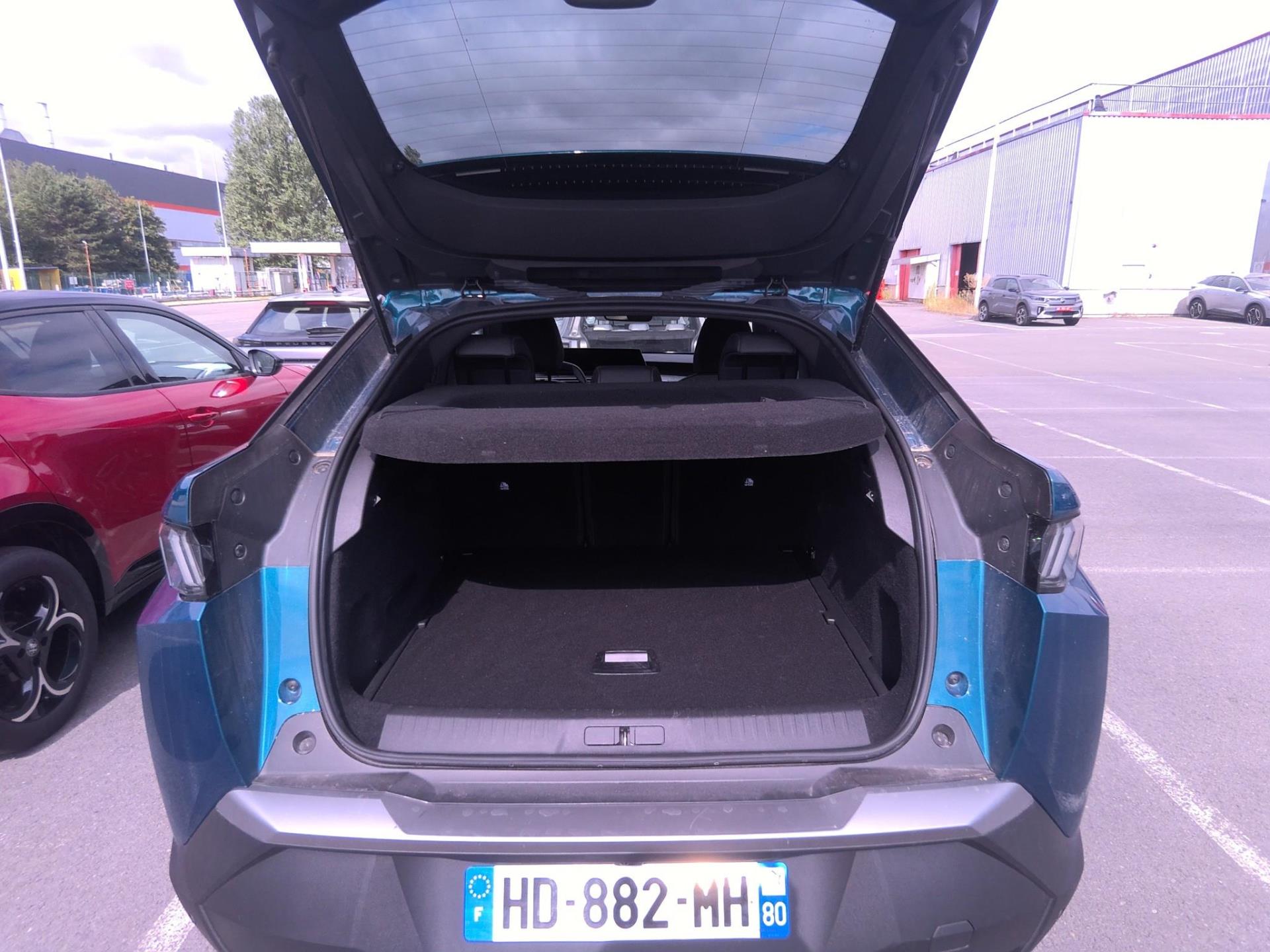 Peugeot 3008 Hybrid 145 e-DCS6 Allure 2025