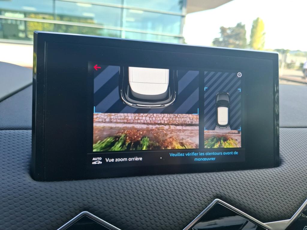DS DS3 Crossback E-Tense Toits de Paris 2022