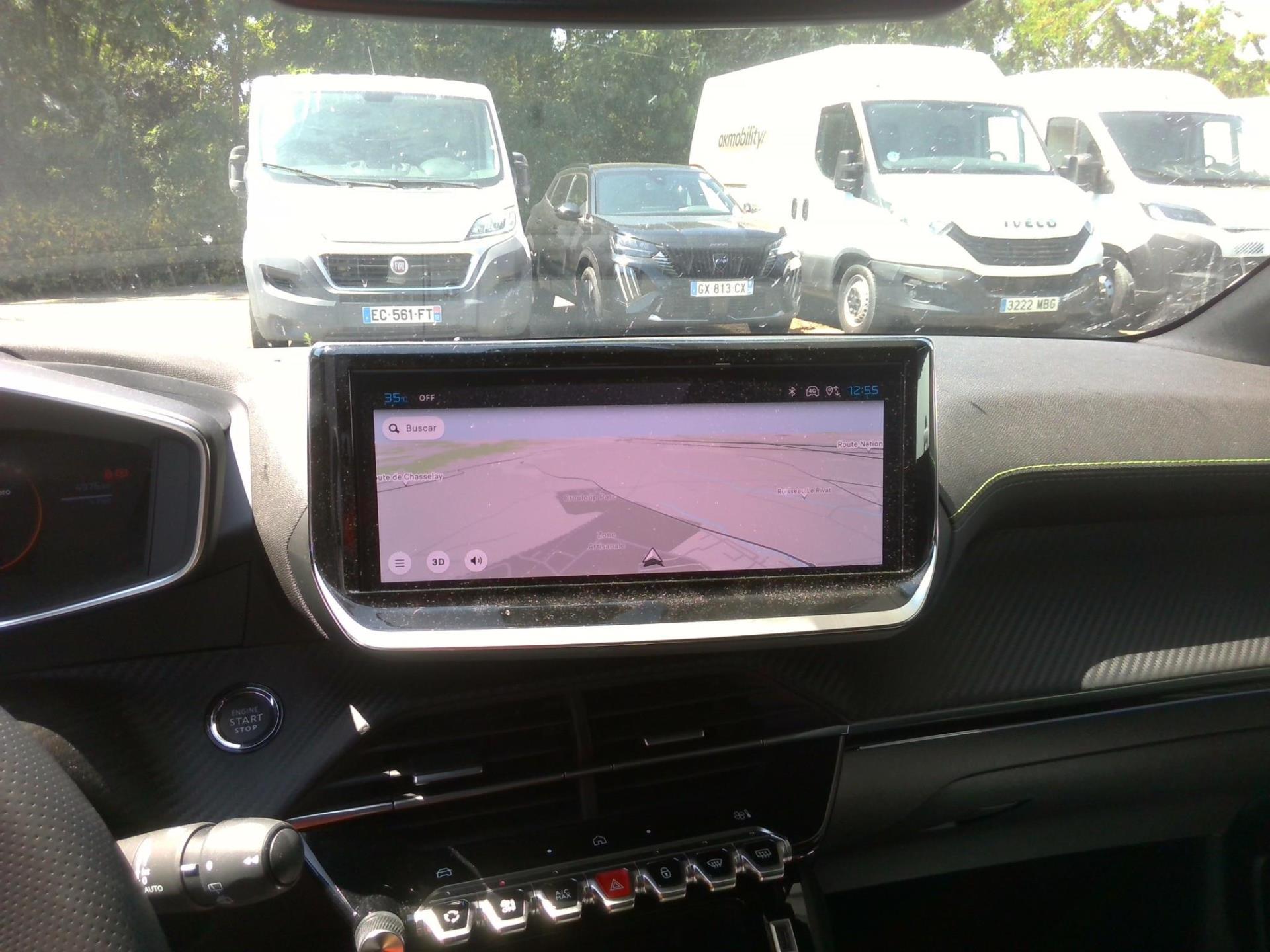 Peugeot 208 Hybrid 110 e-DCS6 GT 2025
