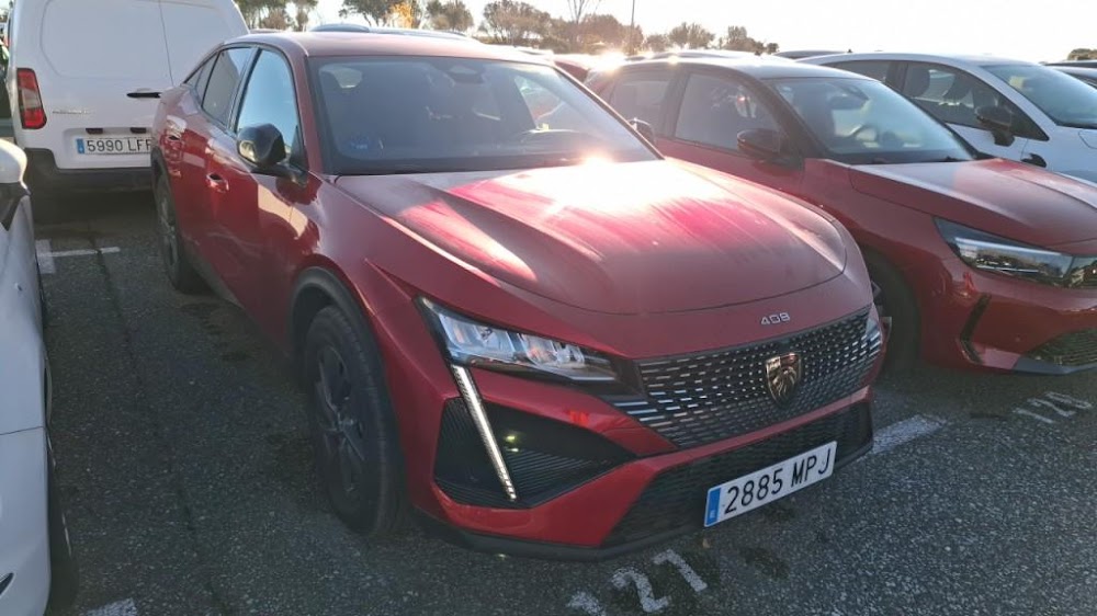 Foto Peugeot 408 15
