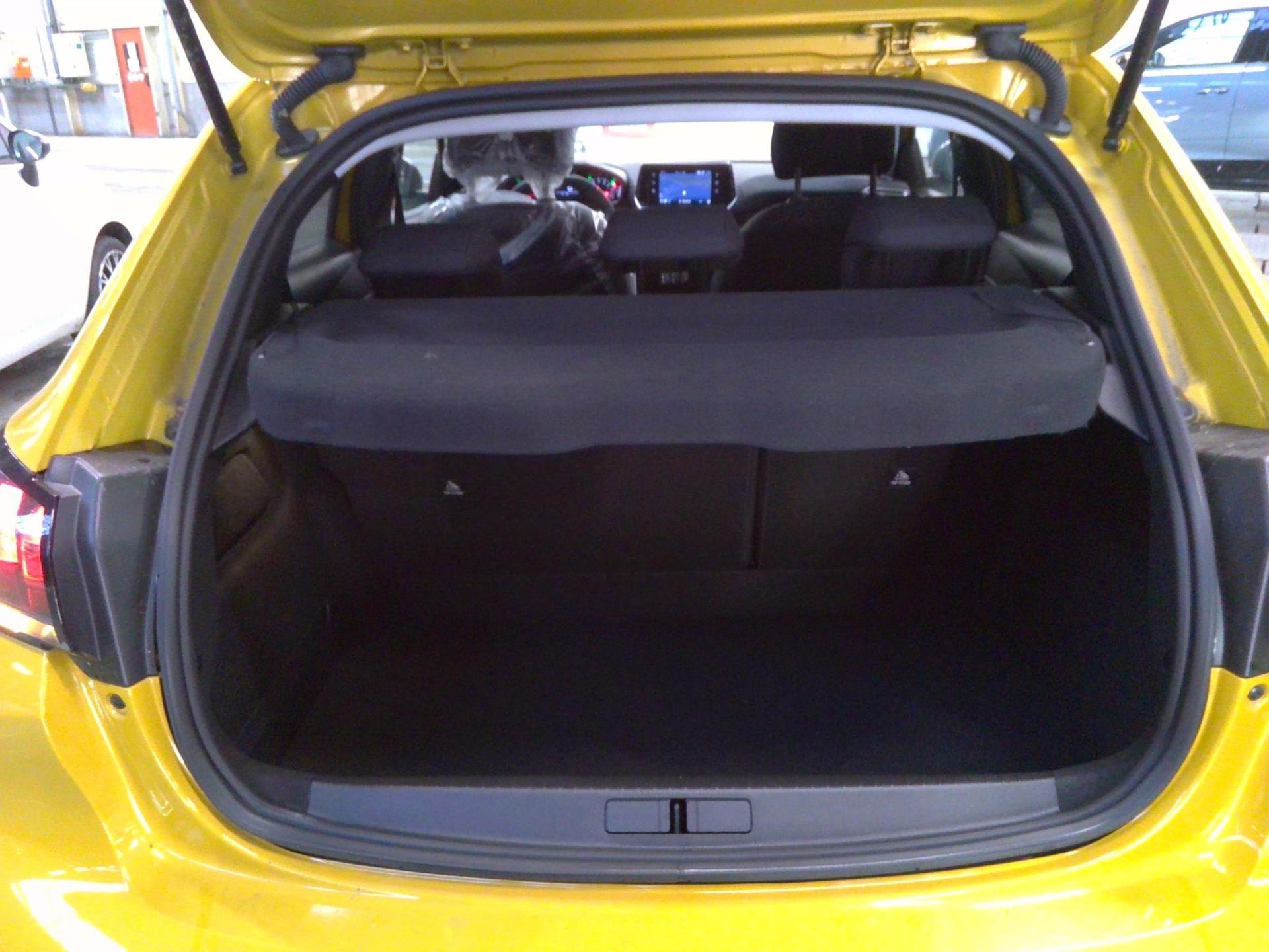 Peugeot 208 PureTech 100 S&S EAT8 Style 2023