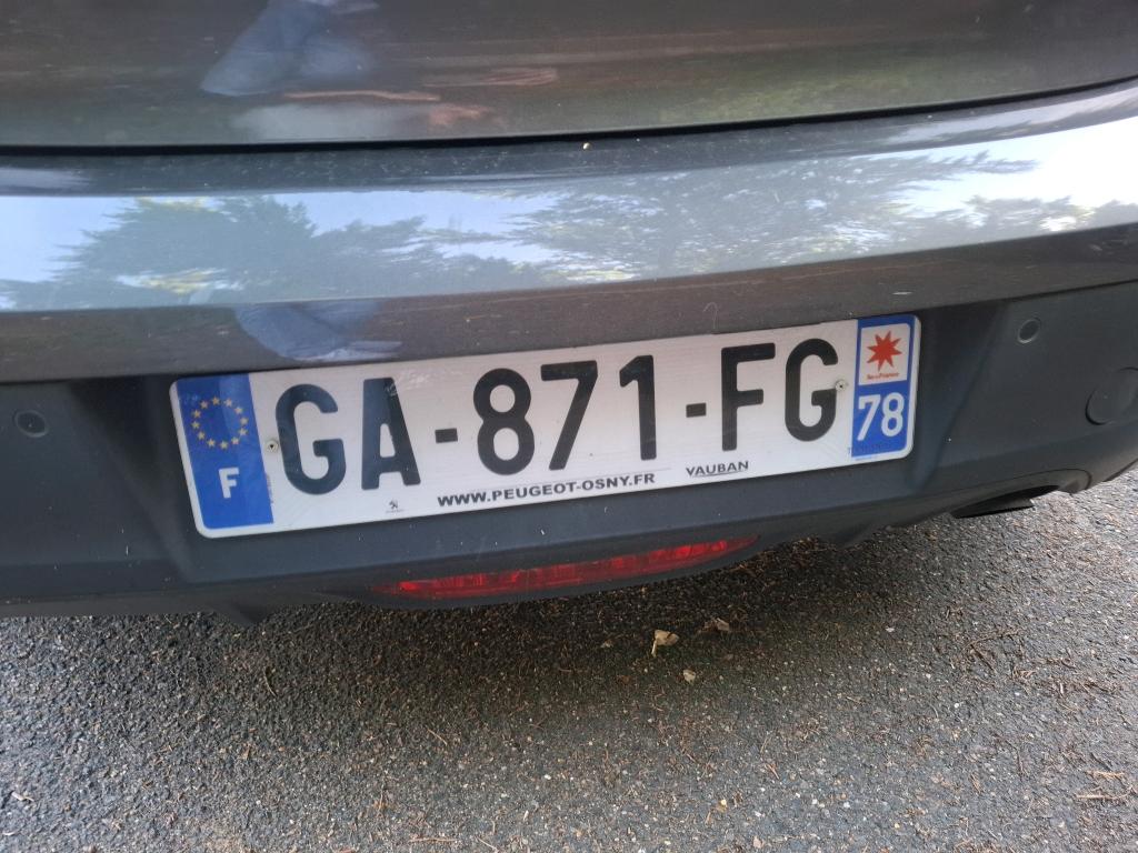 Peugeot 208 BLUEHDI 100 S&S BVM6 ACTIVE BUSINESS R 2021