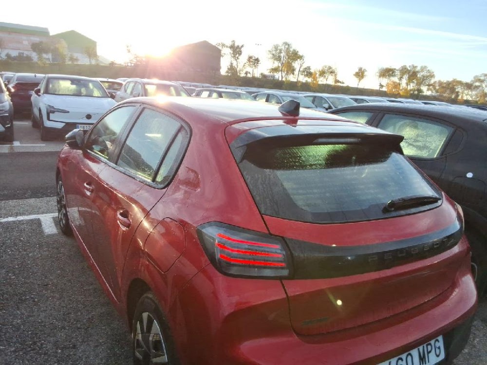 Foto Peugeot 308 5