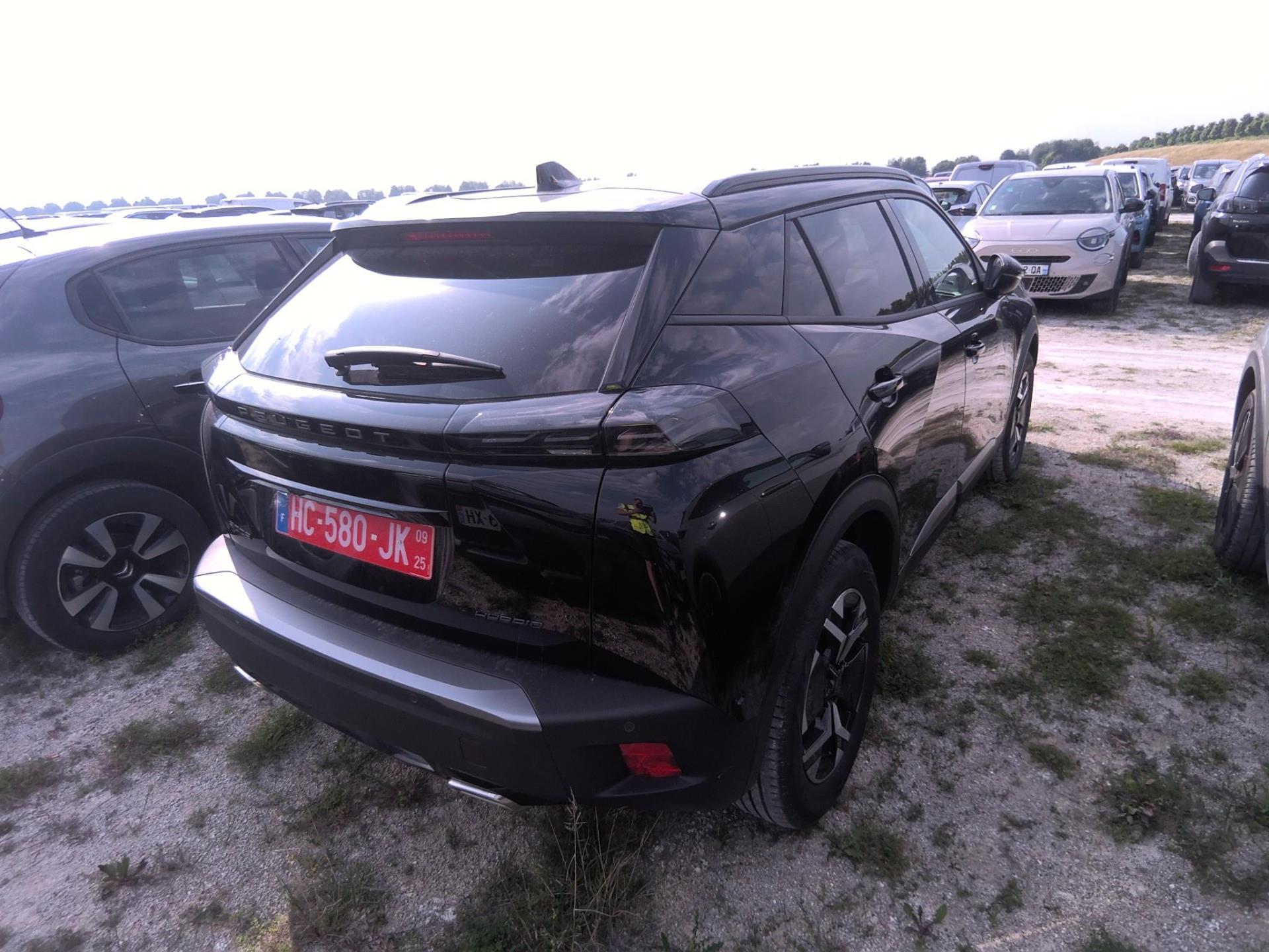 Peugeot 2008 Hybrid 136 e-DCS6 Allure 2025