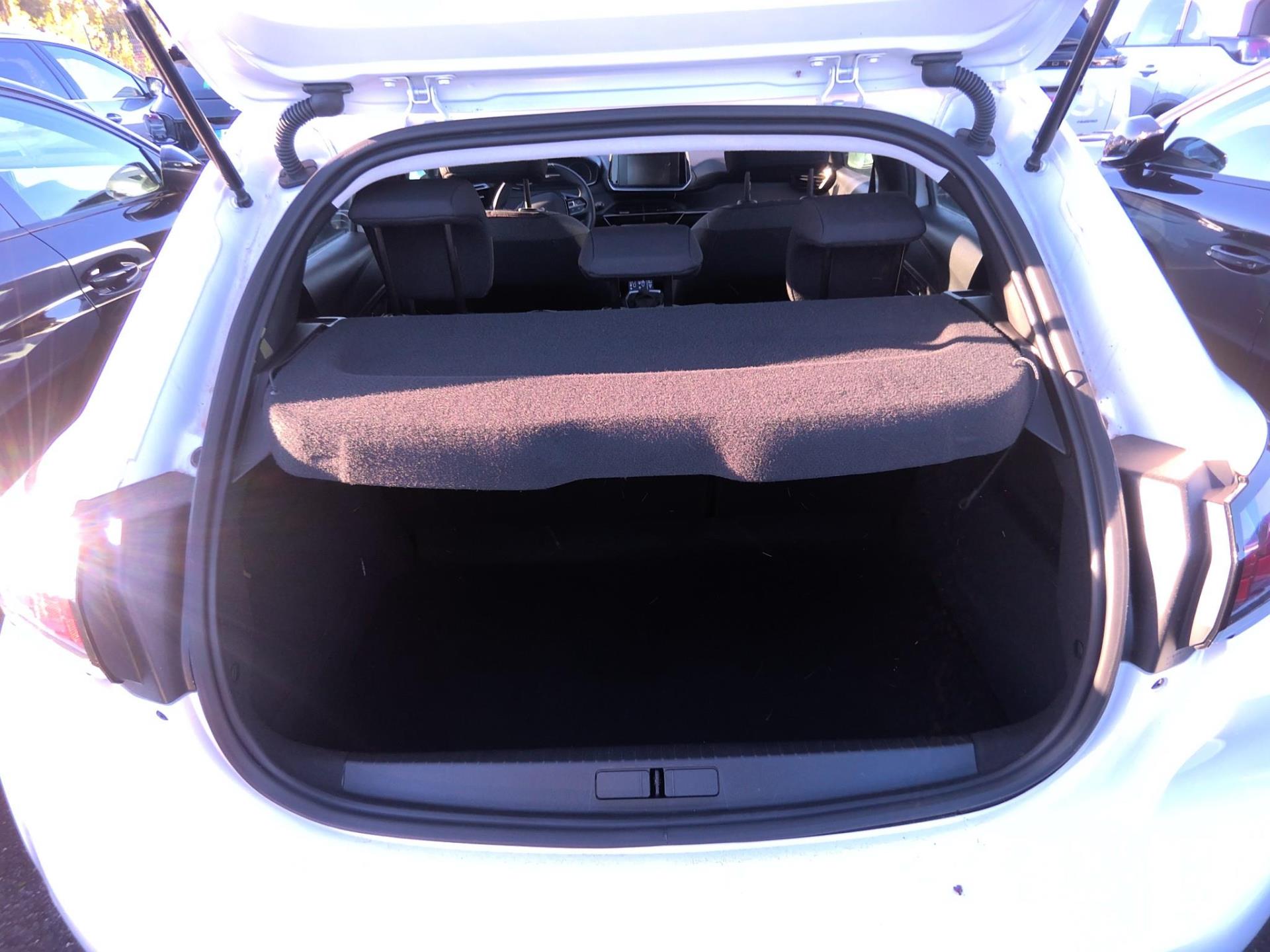 Peugeot 208 PureTech 100 S&S BVM6 Active Pack 2023