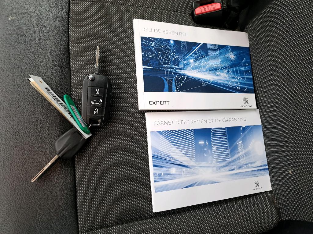 Peugeot EXPERT FGN TOLE STANDARD 2.0  BLUEHDI 120 S&S BVM6 PREMIUM 2018