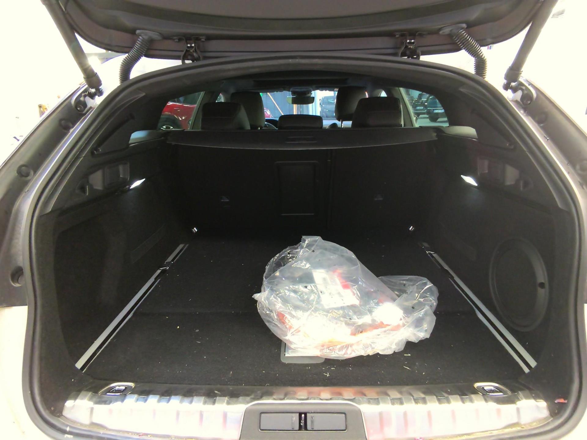 Peugeot 508 SW Hybrid4 360 e-EAT8 Peugeot Sport Engineered 2025