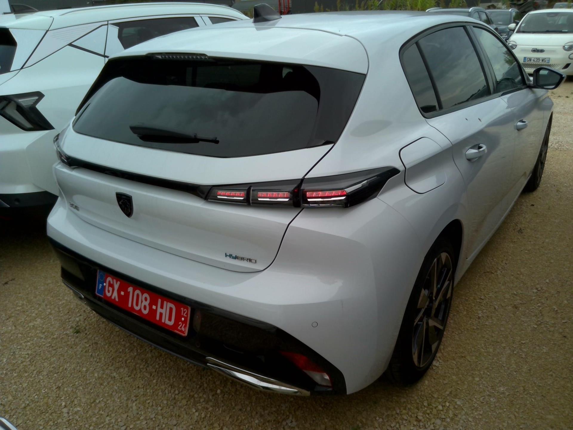 Peugeot 308 PHEV 180 e-EAT8 Allure 2024