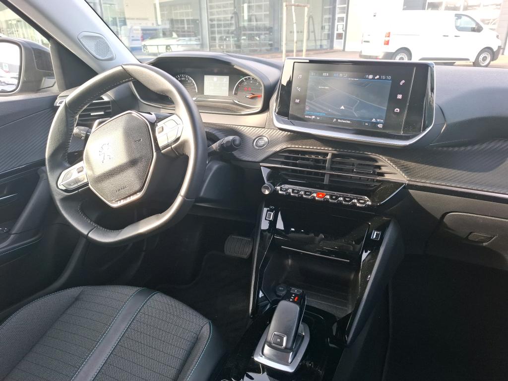 Peugeot 2008 BlueHDi 130 S&S EAT8 Allure 2021