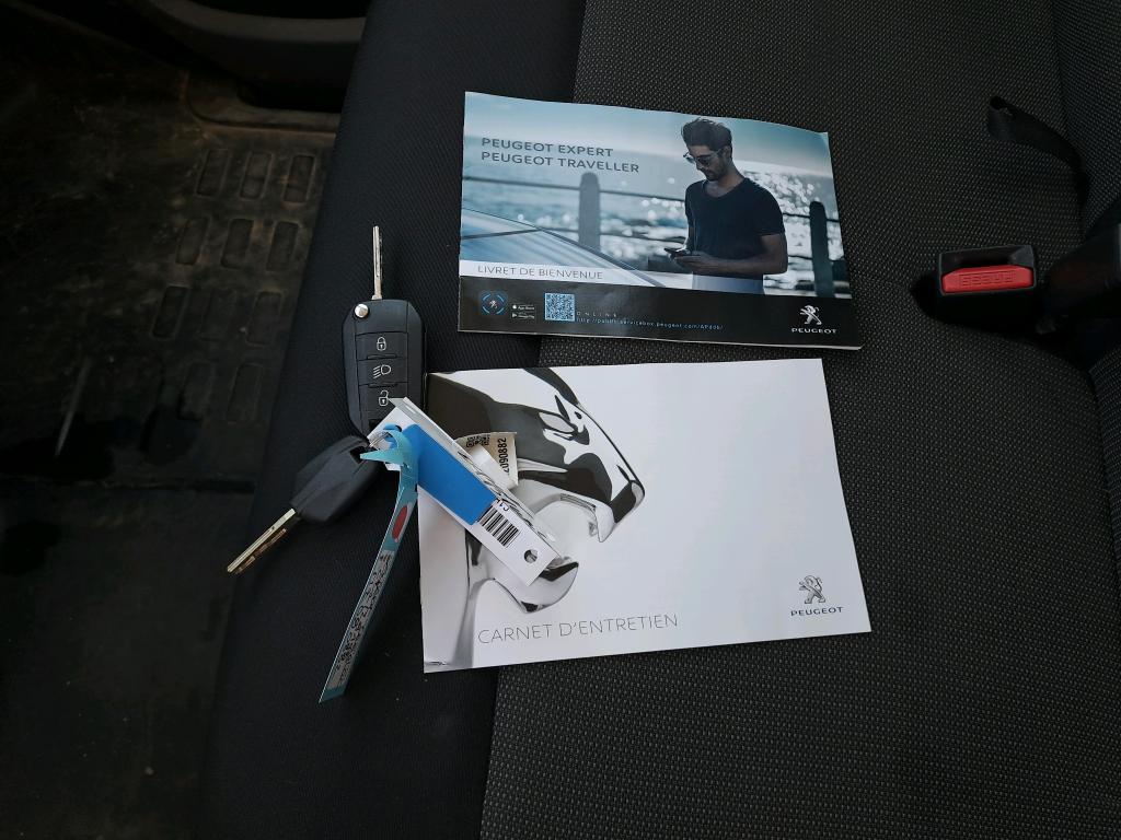Peugeot EXPERT CA REPLIABLE LONG 2.0 BLUEHDI 120 S&S BVM6 PRO 2021