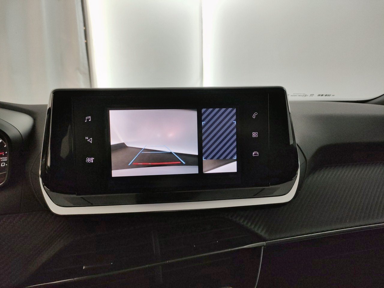 Peugeot 2008 PureTech 130 S&S EAT8 Allure 2023