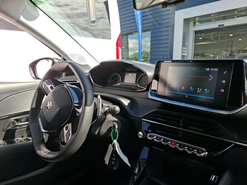 Peugeot 208 PureTech 100 S&S EAT8 Style 2023