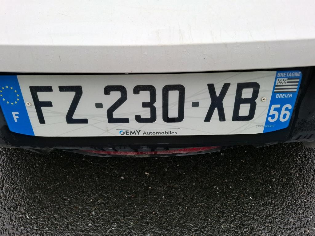 Peugeot 208 BlueHDi 100 S&S BVM6 Active 2021