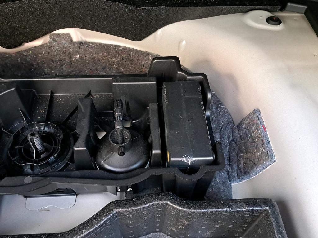 Peugeot 2008 PureTech 155 S&S EAT8 GT 2022