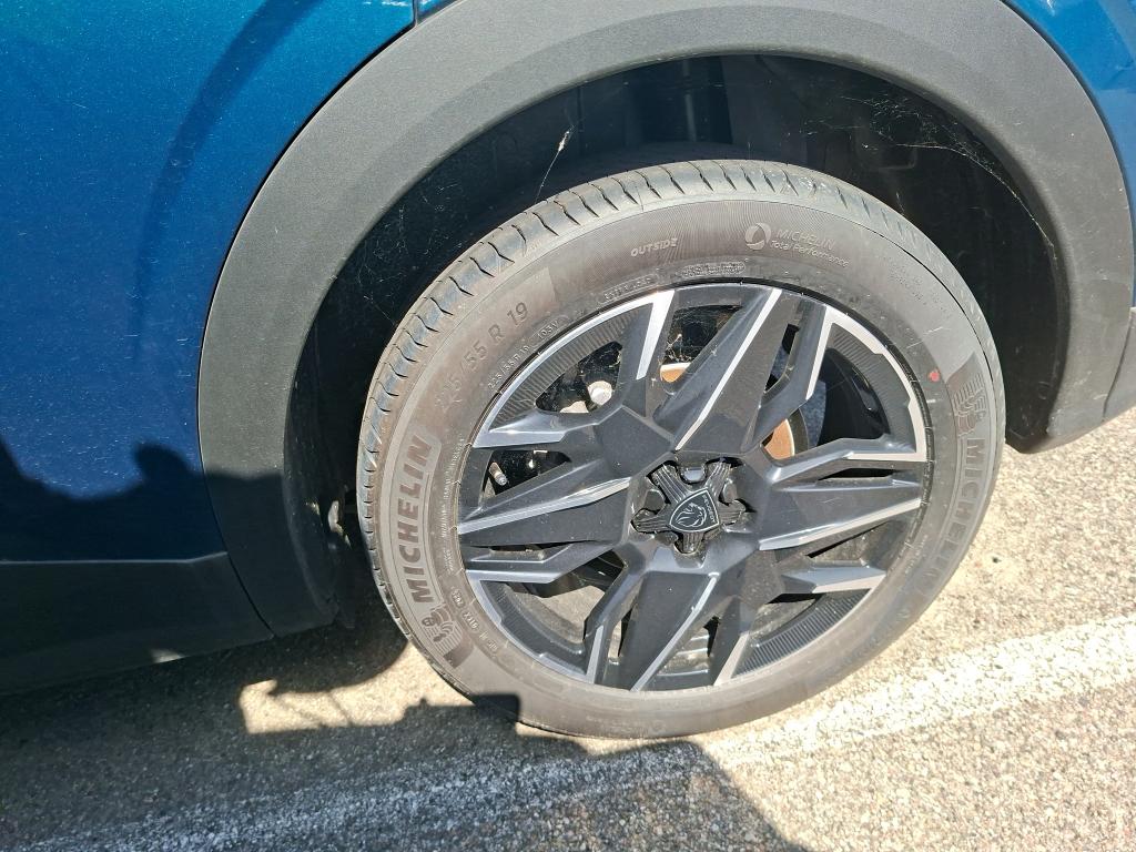 Peugeot 3008 Hybrid 145 e-DCS6 Allure 2025