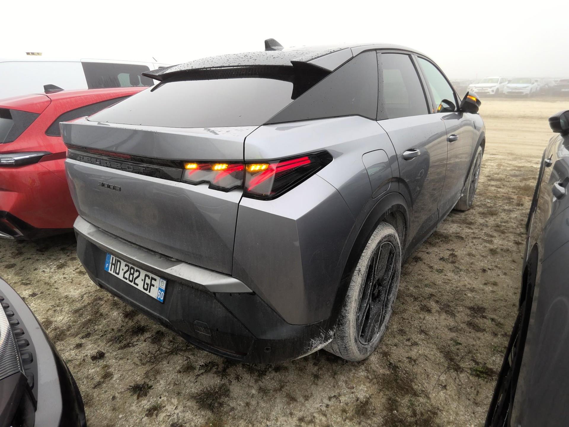 Peugeot 3008 Plug-in Hybrid 195 e-DCS7 GT 2025