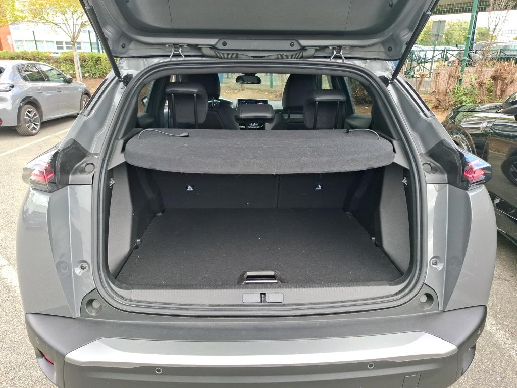 Peugeot 2008 Hybrid 145 e-DCS6 GT 2025