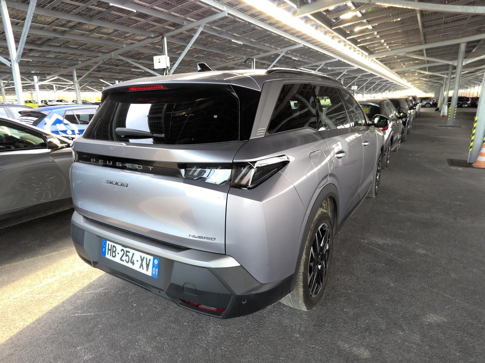 Peugeot 5008 Hybrid 136 e-DCS6 Allure 2025