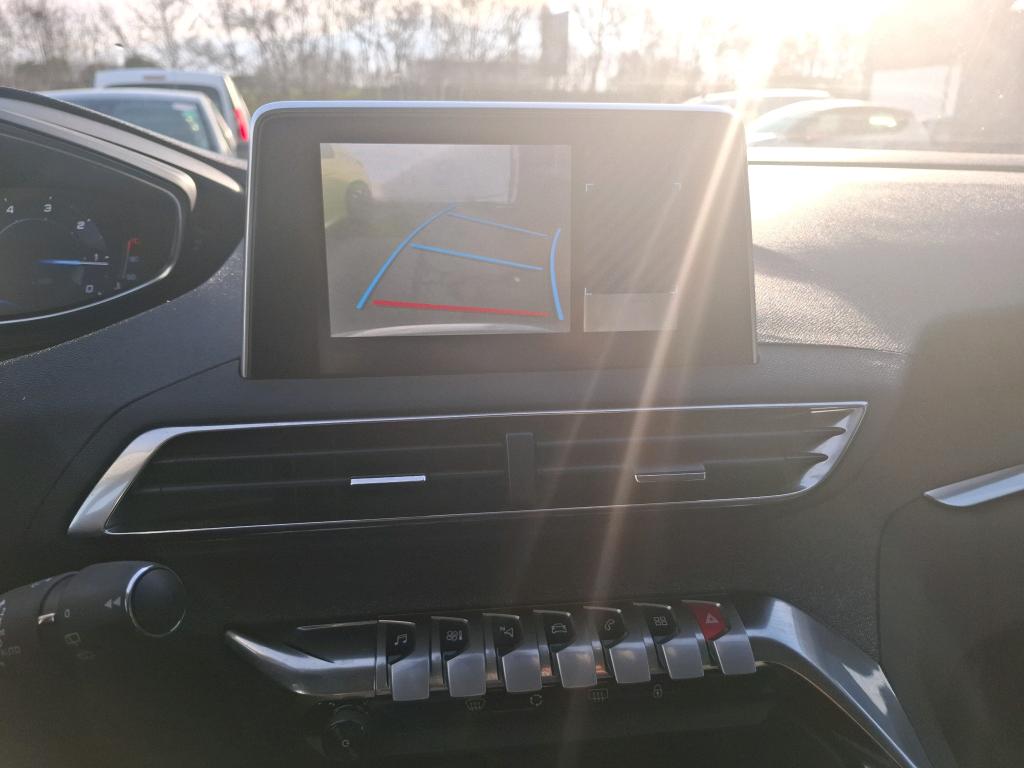 Peugeot 3008 BlueHDi 130ch S&S EAT8 Allure Business 2020