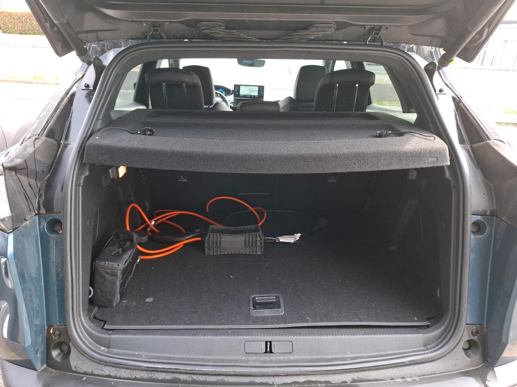 Peugeot 3008 Hybrid4 300 e-EAT8 GT Pack 2021