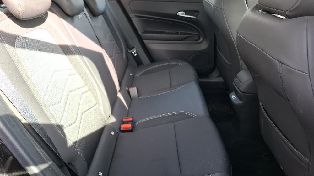 Foto Jeep AVENGER 11