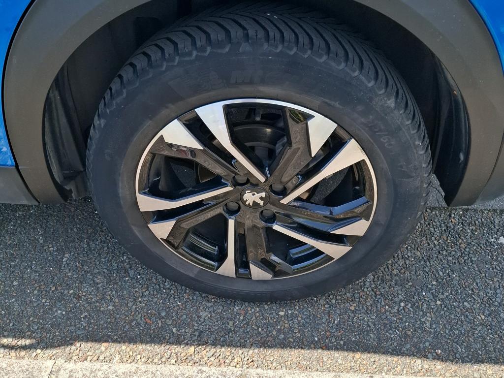 Peugeot 2008 PureTech 130 S&S EAT8 Allure 2022