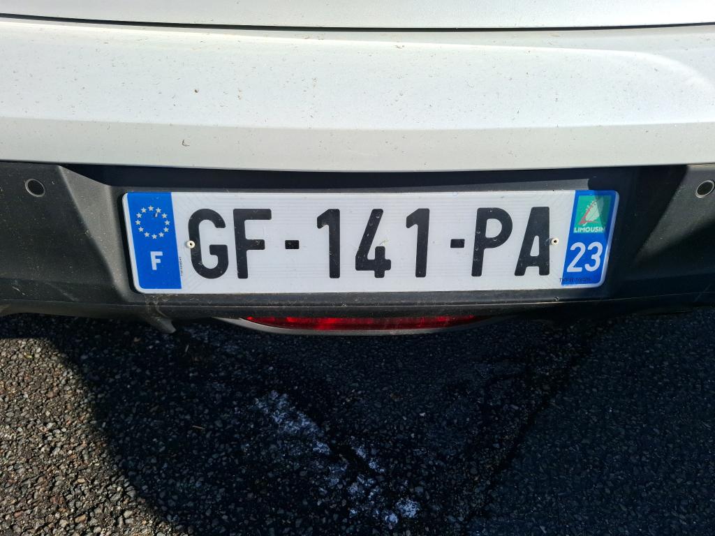 Peugeot 208 BlueHDi 100 S&S BVM6 Style 2022