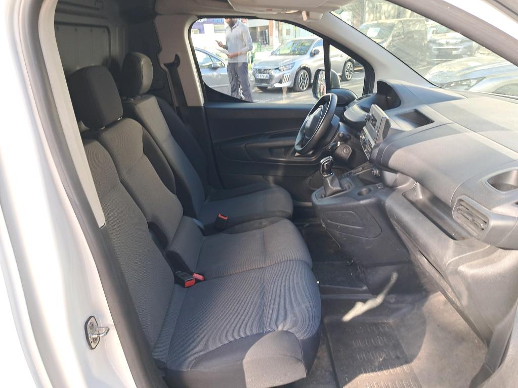 Peugeot PARTNER FOURGON STANDARD 650 KG BLUEHDI 75 BVM5 PREMIUM 2019