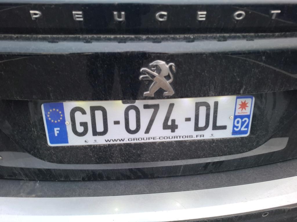 Peugeot 2008 BlueHDi 110 S&S BVM6 Active Business 2021