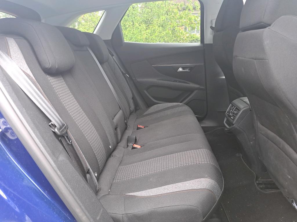 Peugeot 3008 BlueHDi 130ch S&S EAT8 Active Business 2020