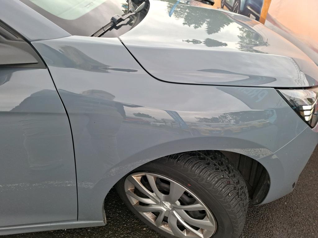 Opel Corsa 1.2 75 ch BVM5  2024