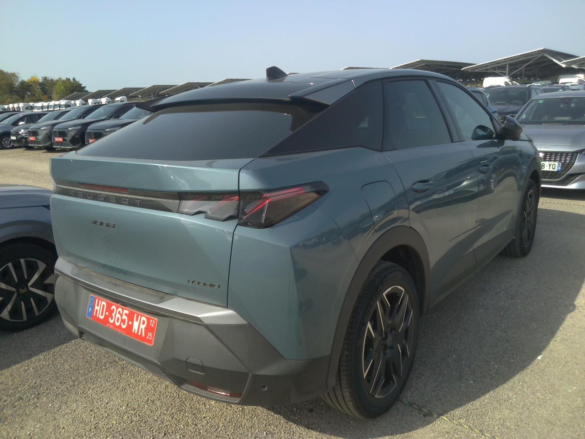 Peugeot 3008 Hybrid 145 e-DCS6 GT 2025