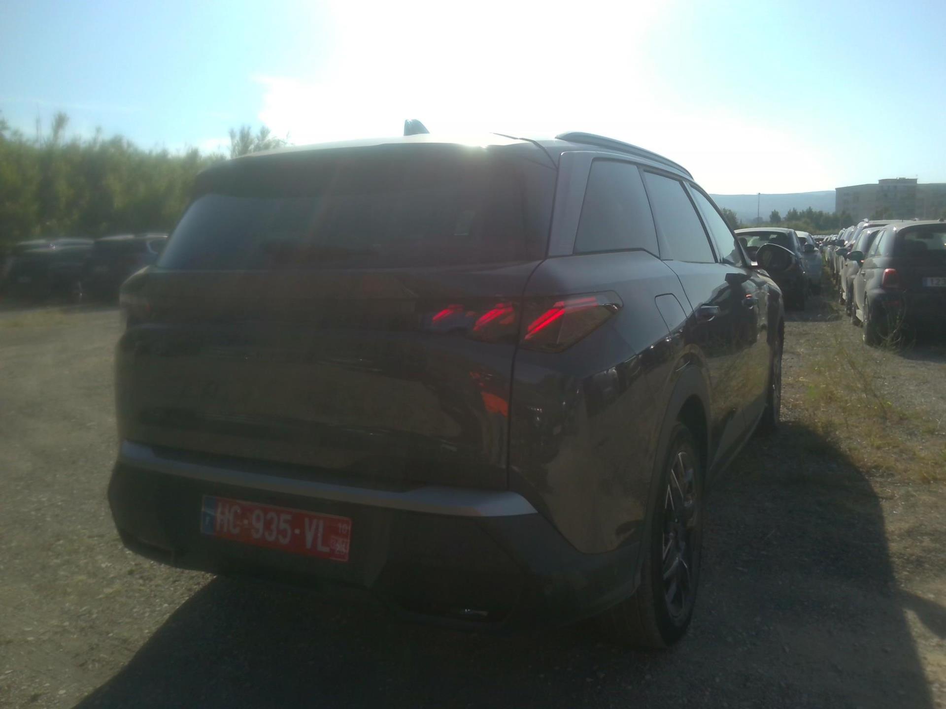 Peugeot 5008 Hybrid 136 e-DCS6 GT 2025