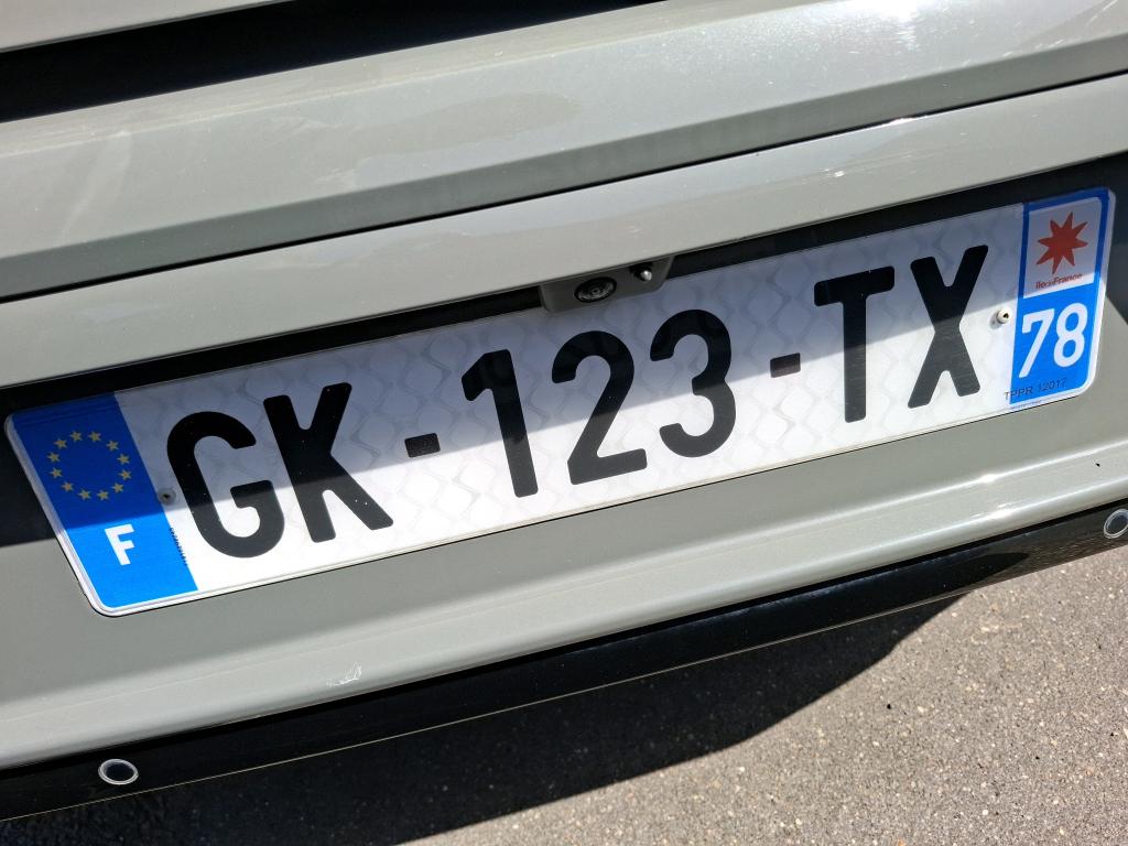 DS DS 4 BlueHDi 130 EAT8 Performance Line+ 2022