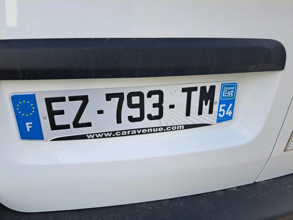 Peugeot EXPERT FGN TOLE STANDARD 2.0  BLUEHDI 120 S&S BVM6 PREMIUM 2018